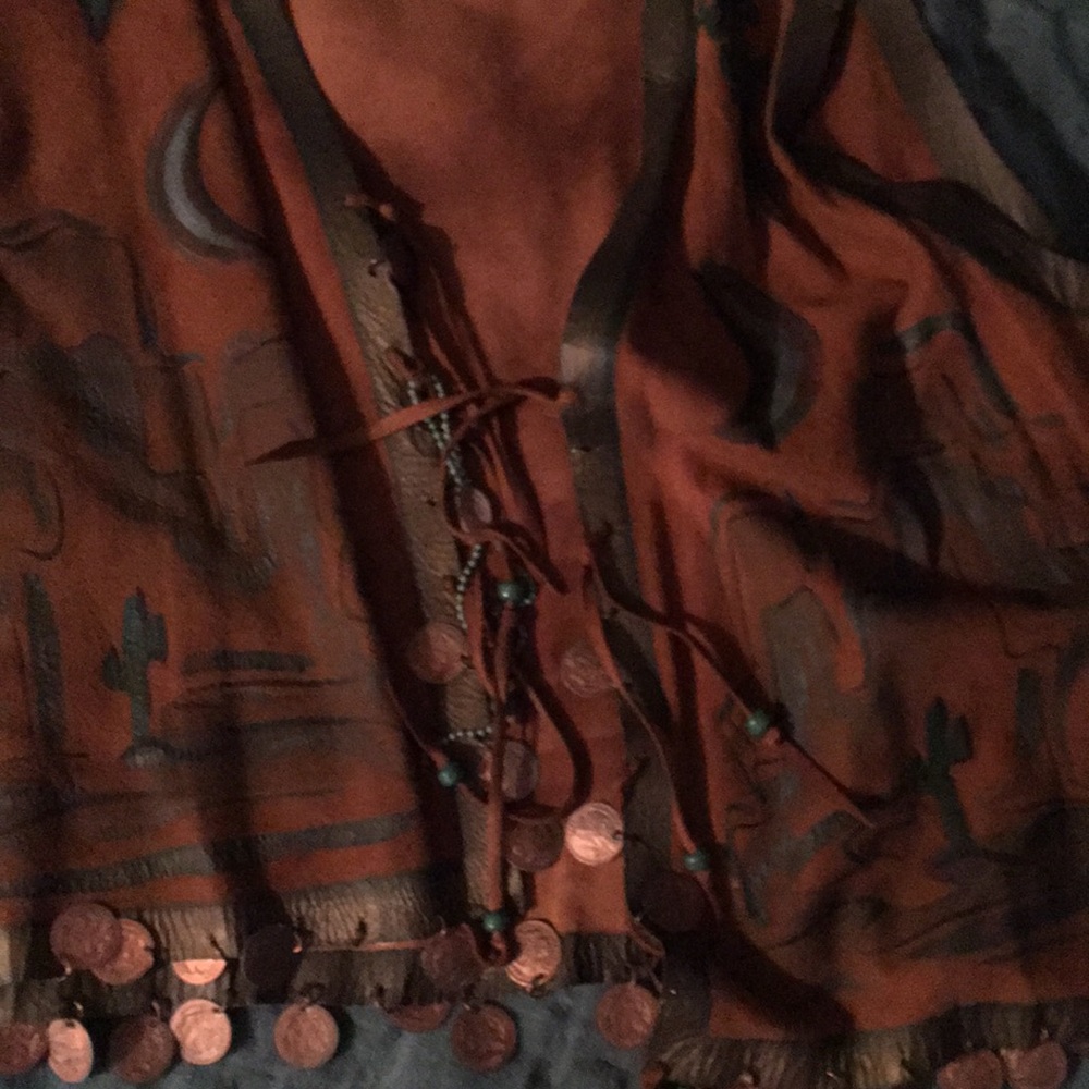 Suede vest - Picture 3 of 5